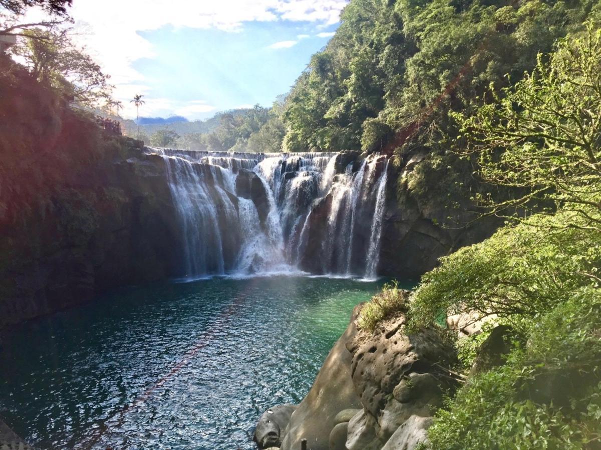 晶晶輕旅民宿 New Taipei City Eksteriør bilde